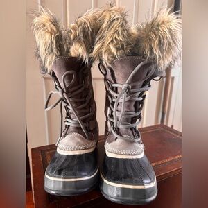 Sorel Joan of Arctic Women's Winter Boots - grey tones & black waterproof HOT!